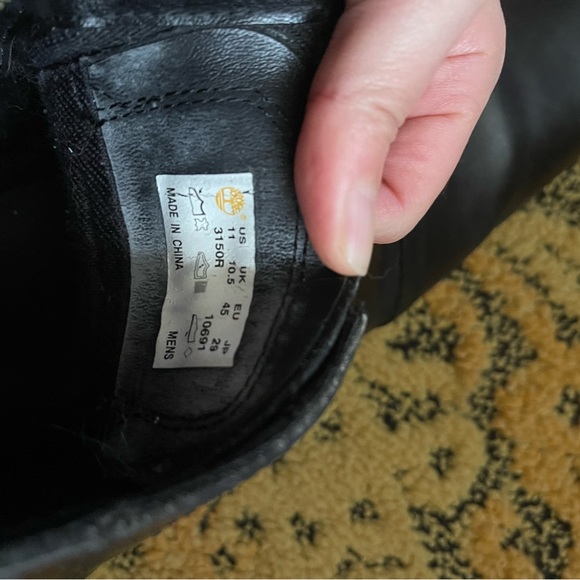 Timberland dress shoes size 11 - Picture 3 of 7